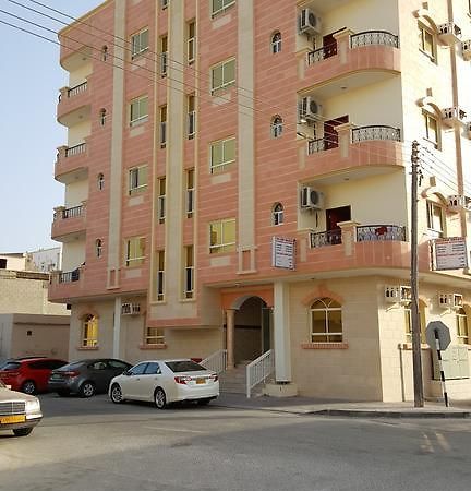 Golden Seasons Furnished Apartment Salalah Luaran gambar