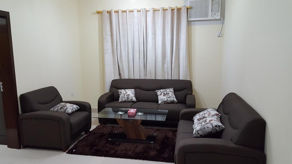 Golden Seasons Furnished Apartment Salalah Luaran gambar